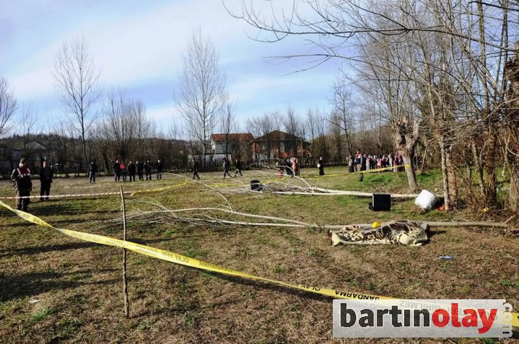 Ağaç budarken düşerek öldü