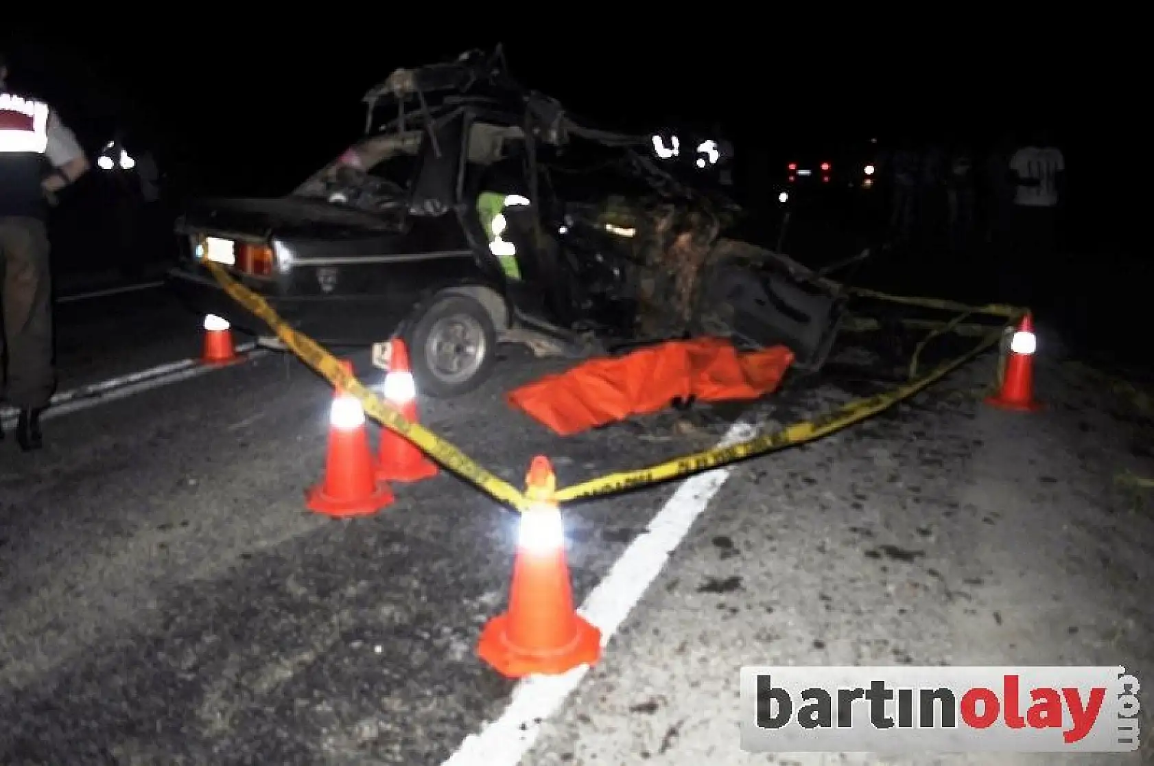 Feci kaza:1 ölü, 4 yaralı