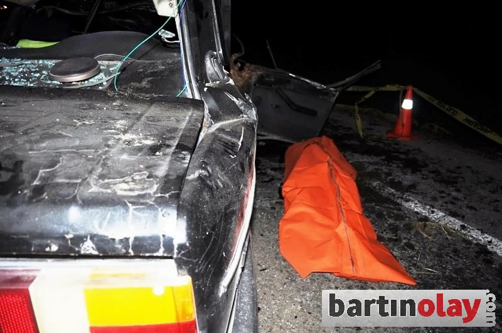 Feci kaza:1 ölü, 4 yaralı