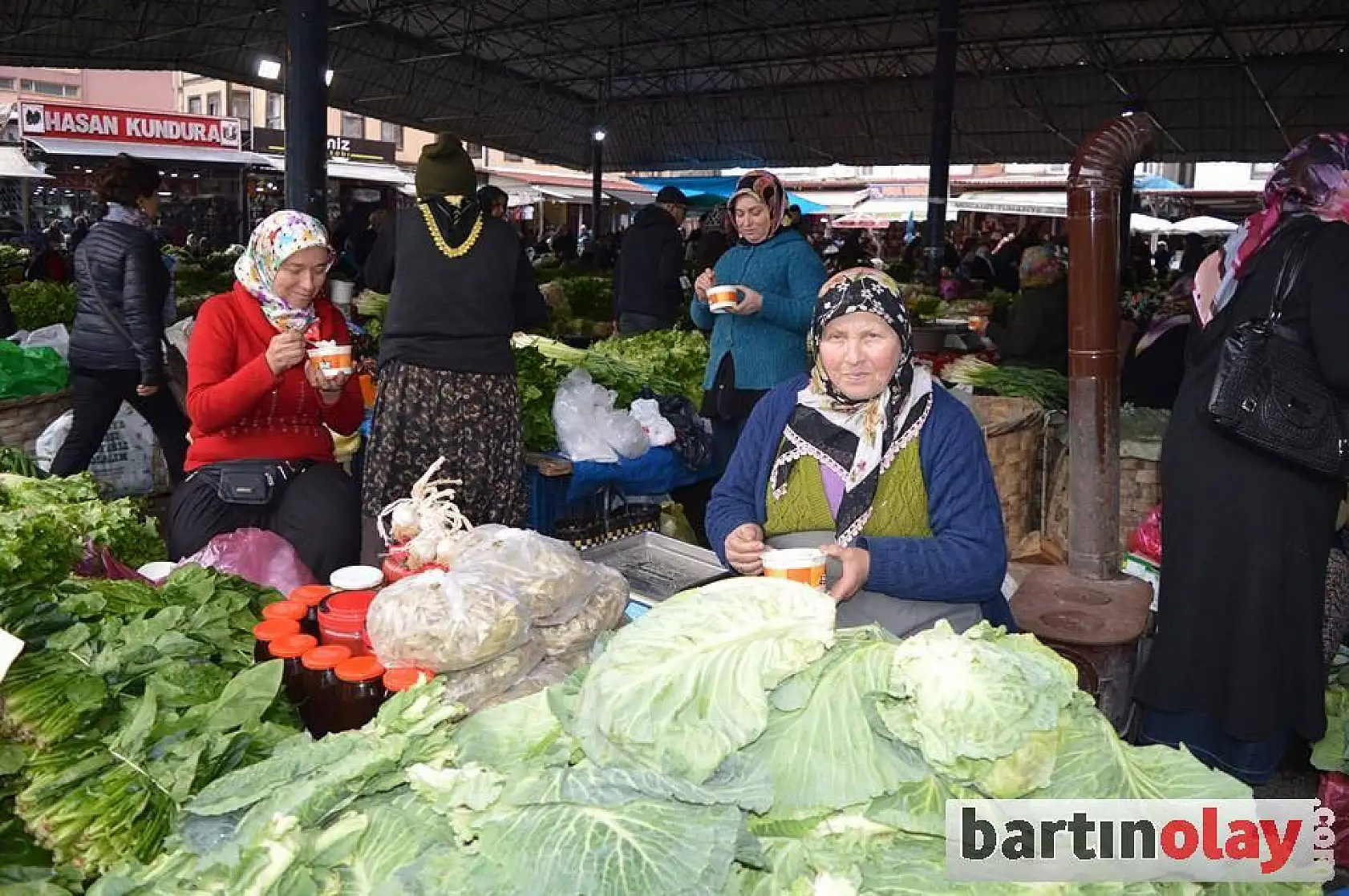 TSO'dan emekçi kadınlara pilav ikramı