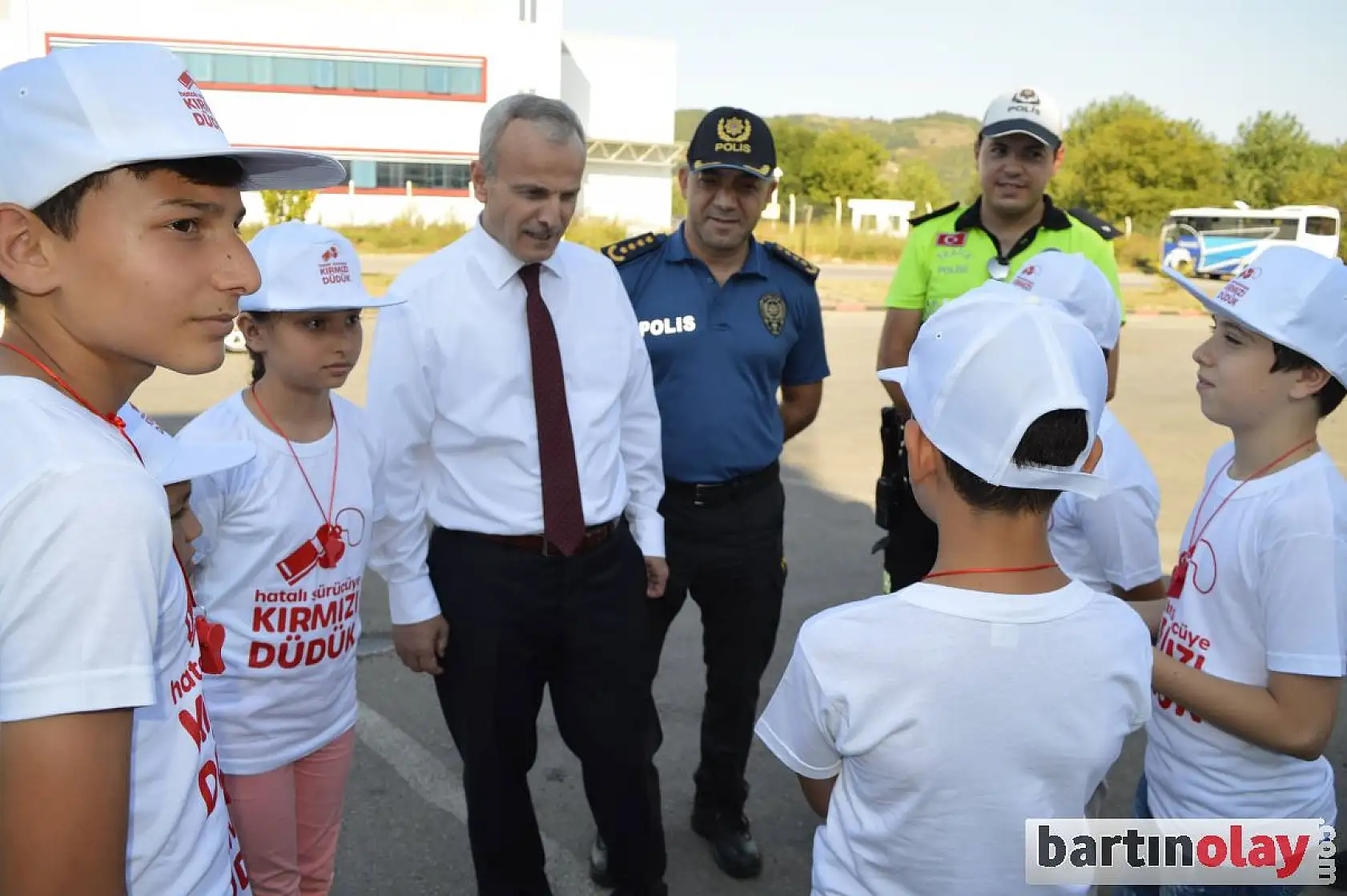 Her an kırmızı düdük çalabilir