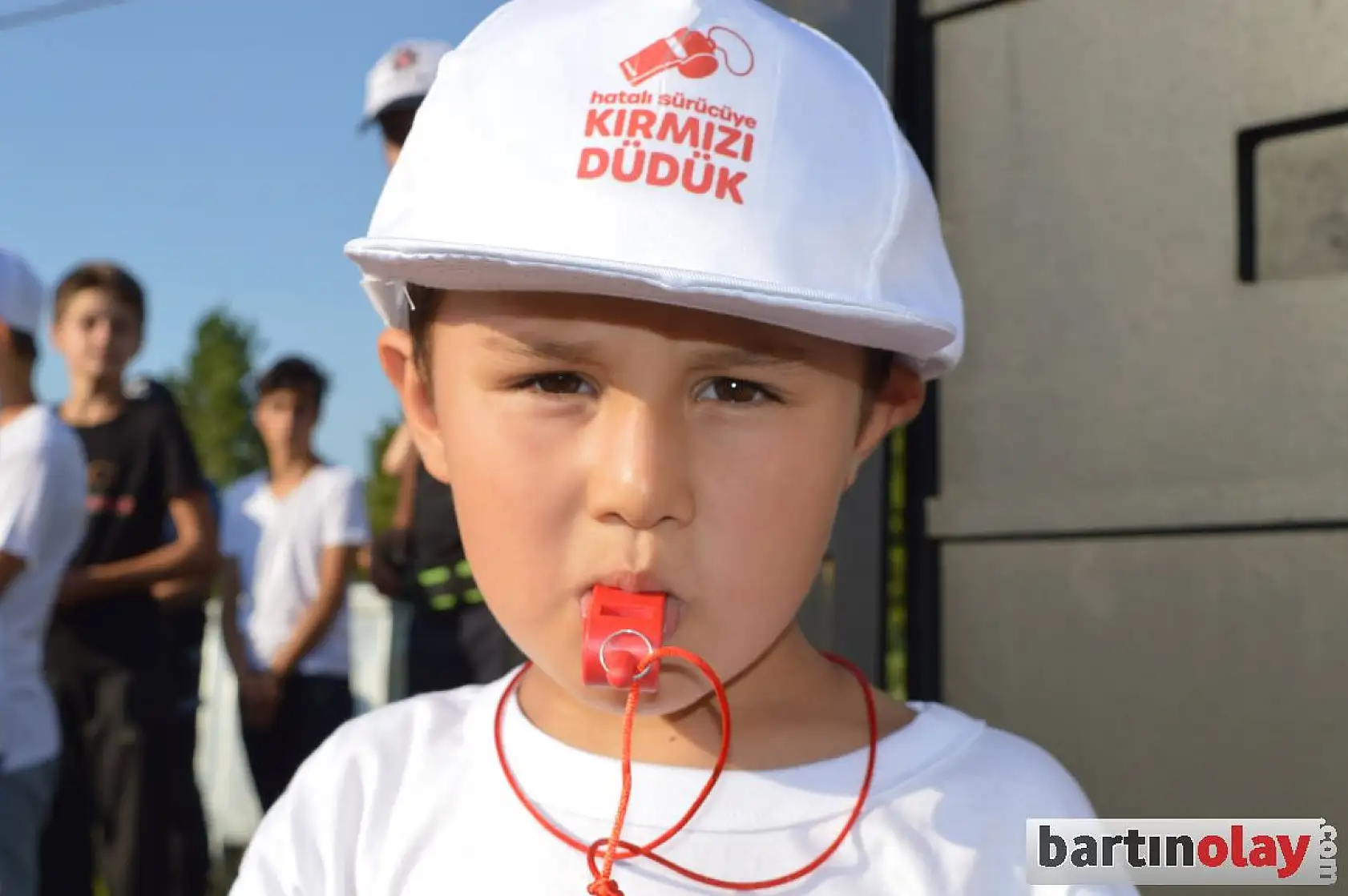 Her an kırmızı düdük çalabilir