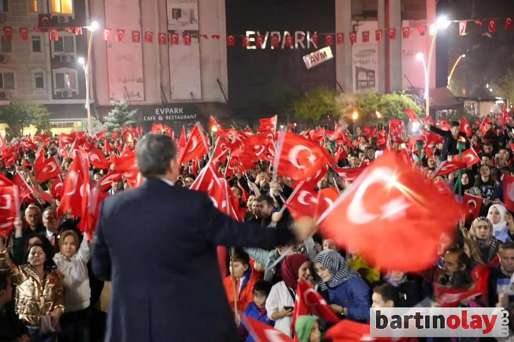 Bartın sokaklarında muhteşem coşku