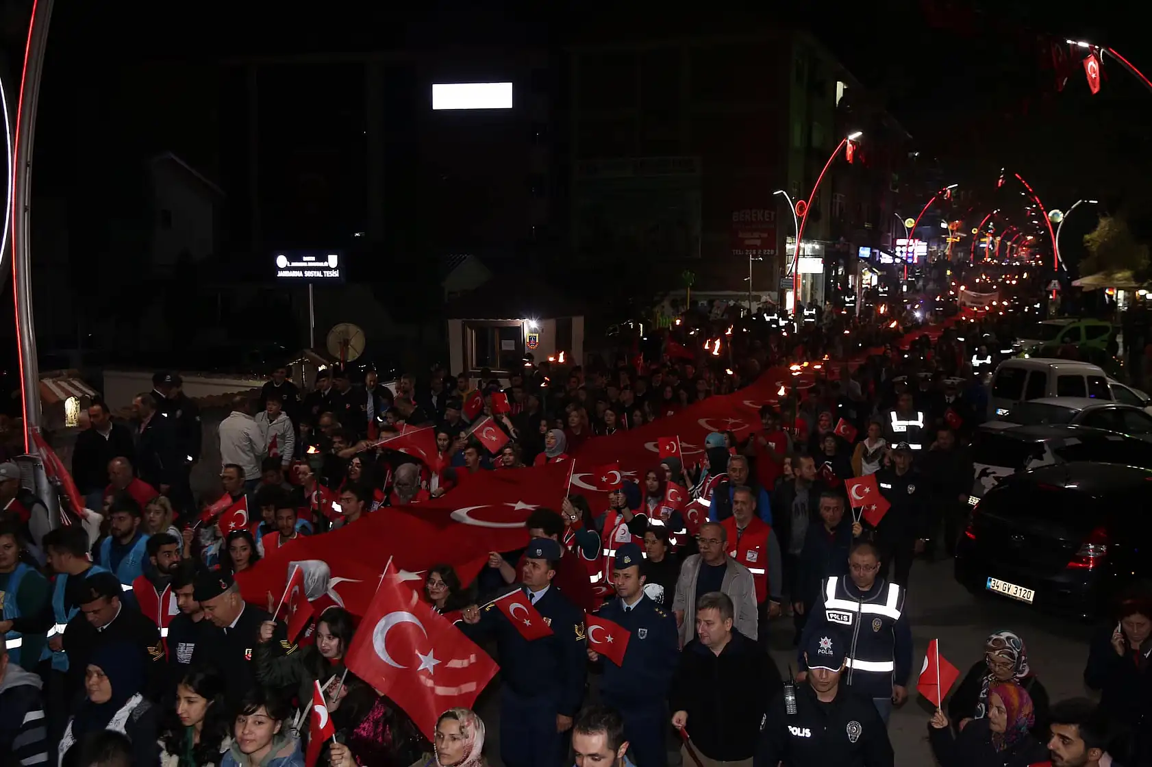 Bartın'da 29 Ekim Fener Alayı Coşkusu