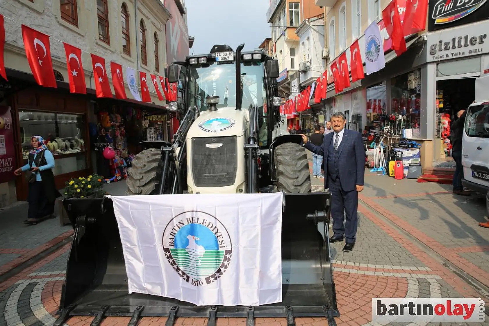 Yeni alınan araçlar tanıtıldı