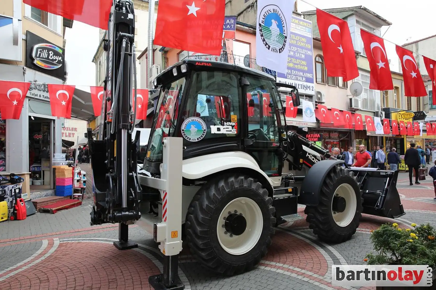 Yeni alınan araçlar tanıtıldı