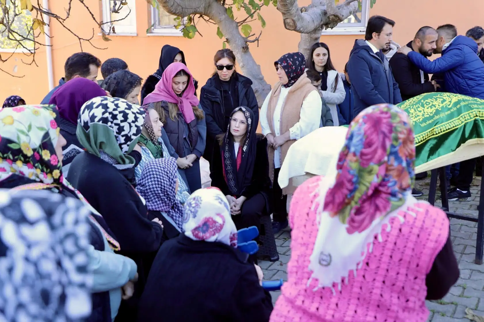 Ramazan muhtar son yolculuğuna uğurlandı
