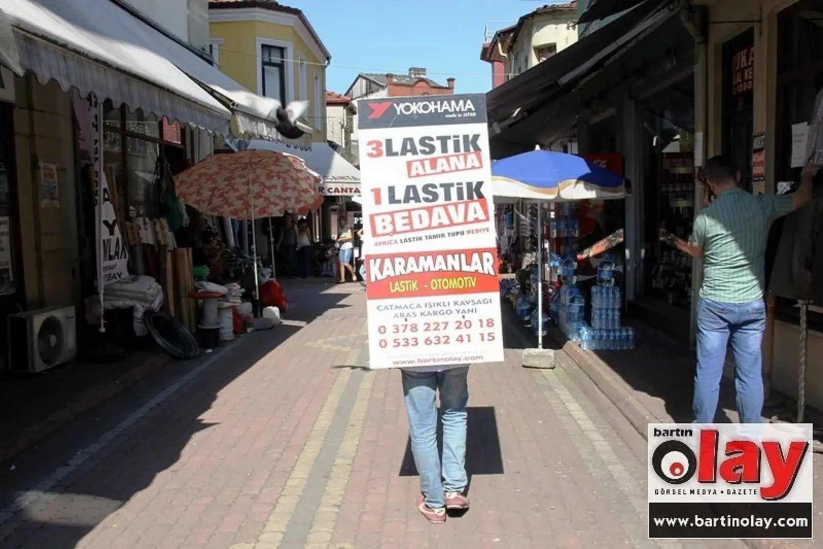 Bartın Sokaklarında Yürüyen reklam 