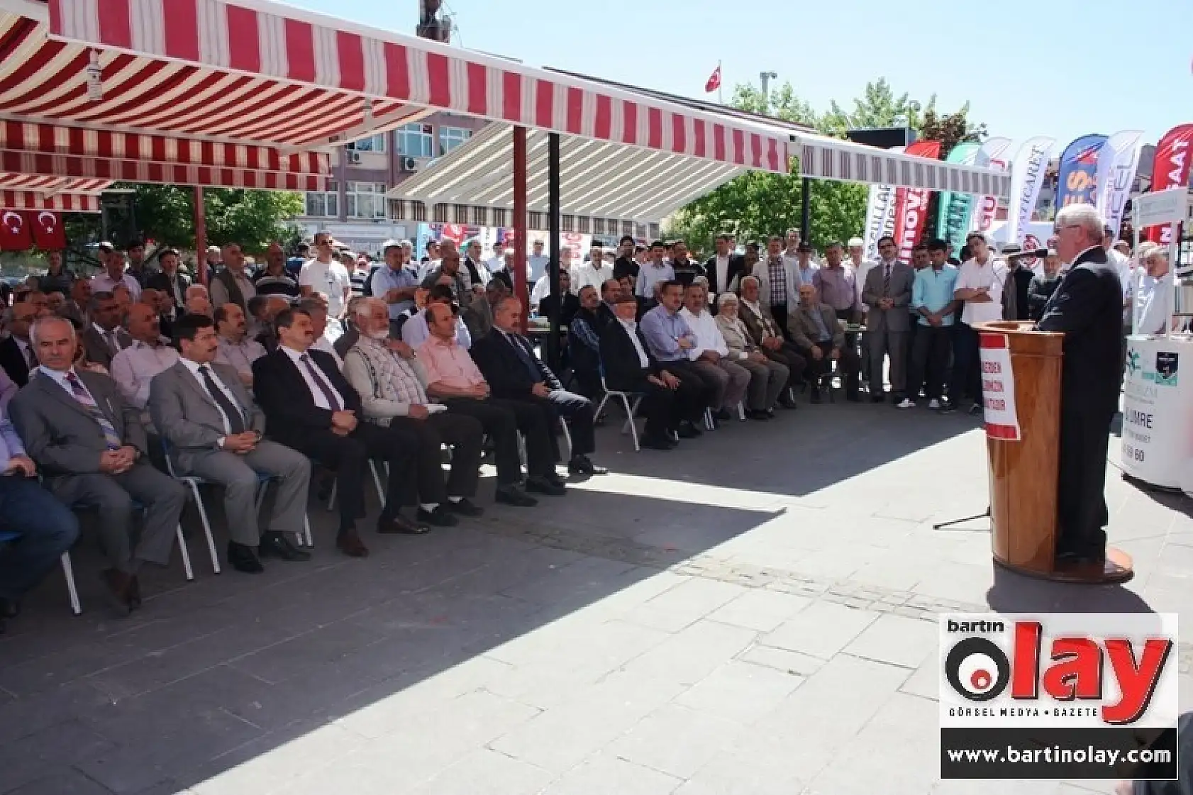 GELENEKSEL HAYIR ÇARŞISI AÇILDI