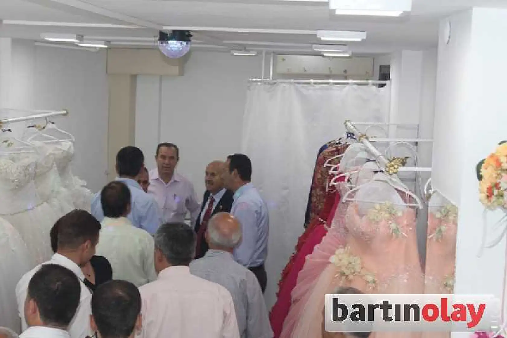 KURDELEYİ OKUTAY VE KARAMAN KESTİ