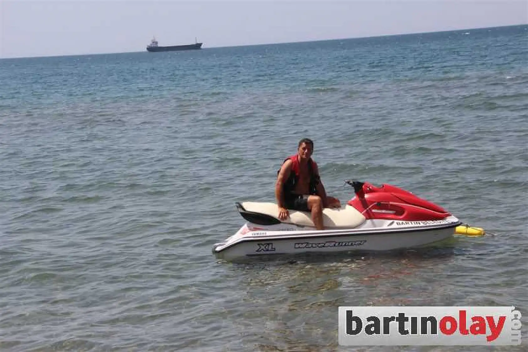 İNKUMU'NDA BOĞULMALARA JET SKİ ÖNLEMİ