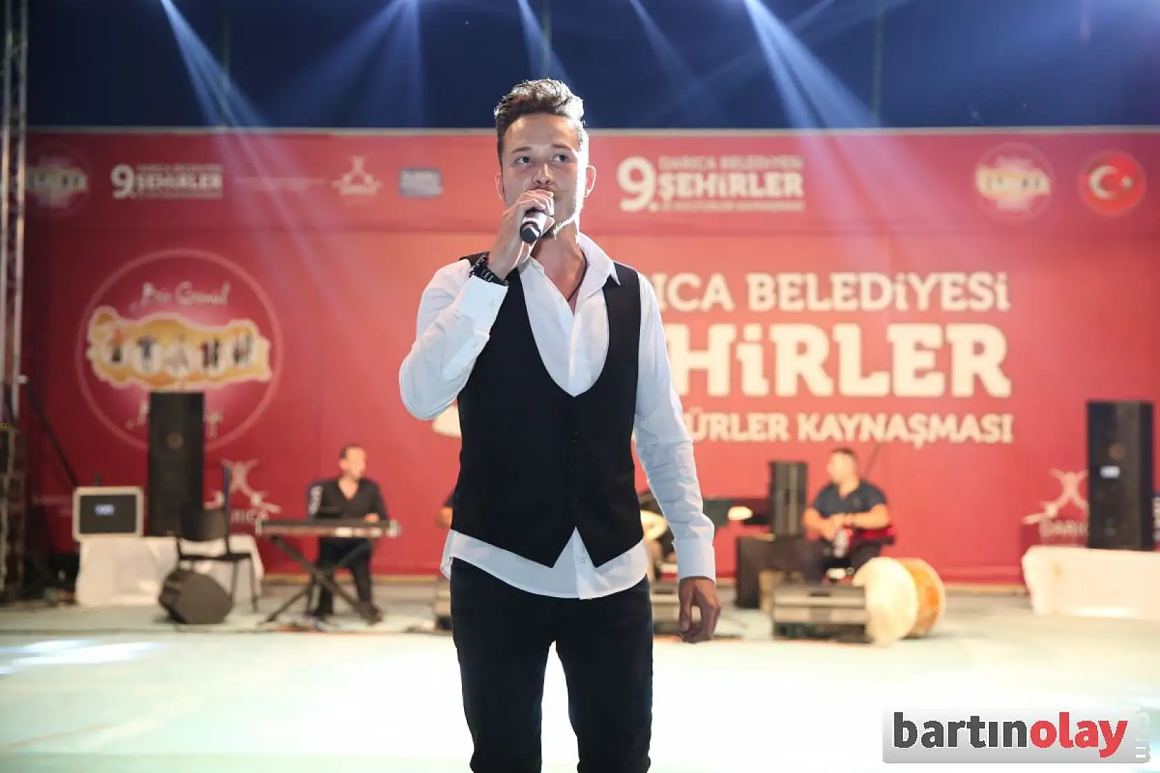 Darıca'da Bartınlılar Sahne Aldı