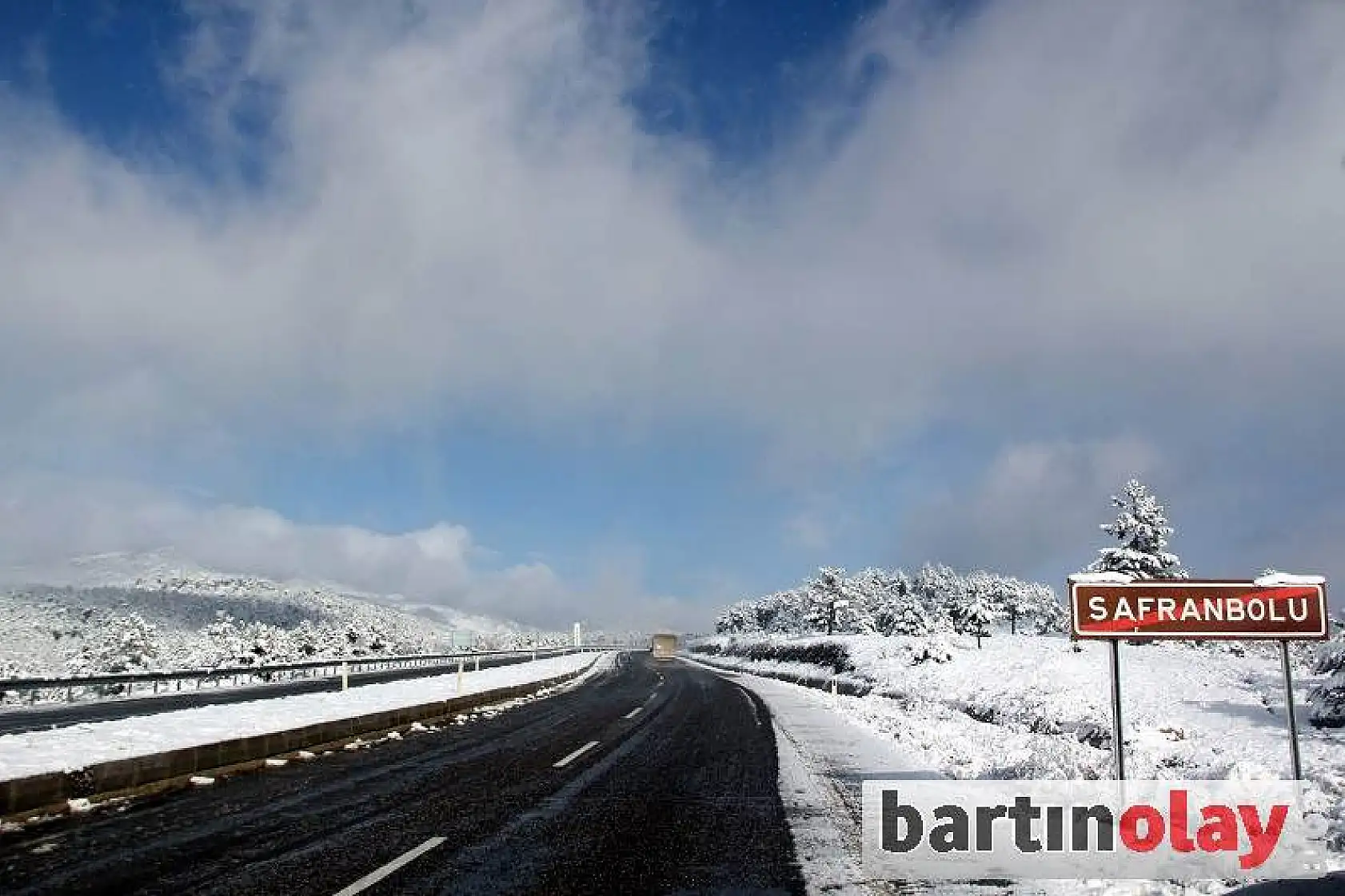 Bartın Karabük yolunda kar manzaraları