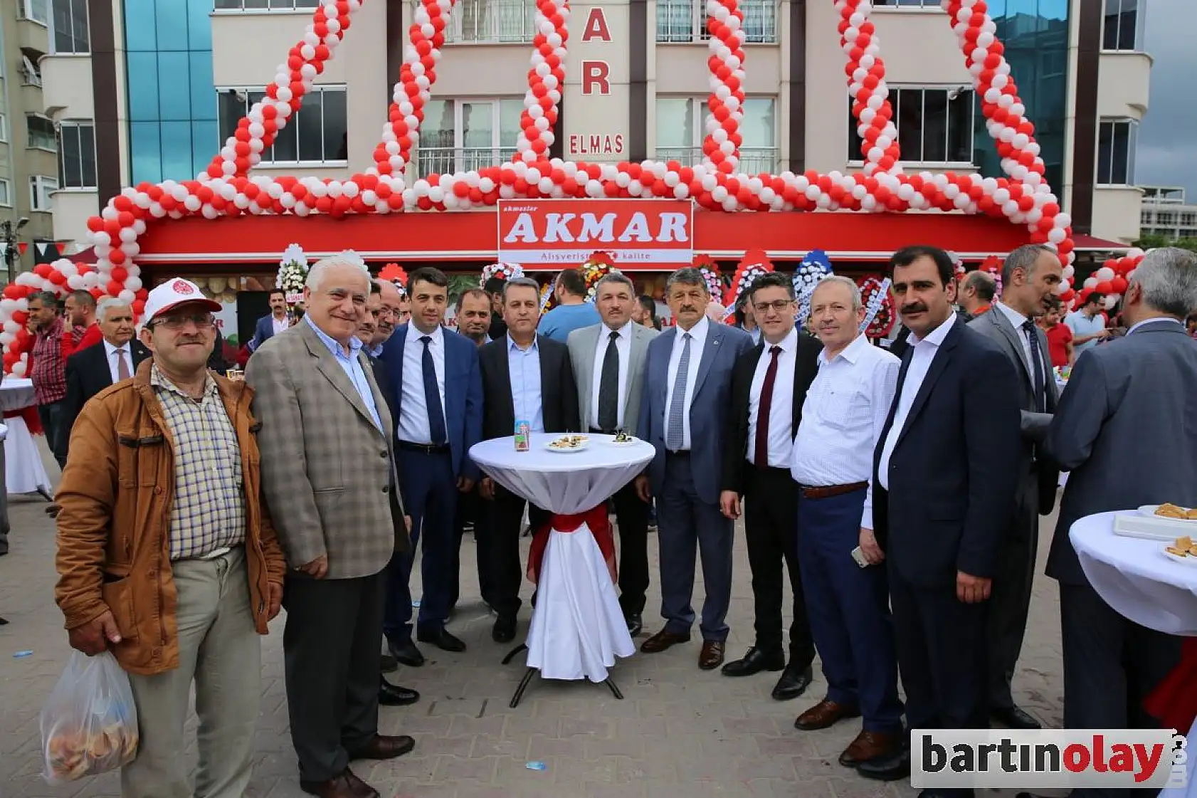 Akmazlar Akmar Market açıldı