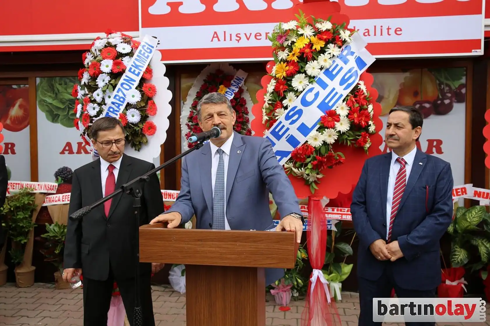 Akmazlar Akmar Market açıldı