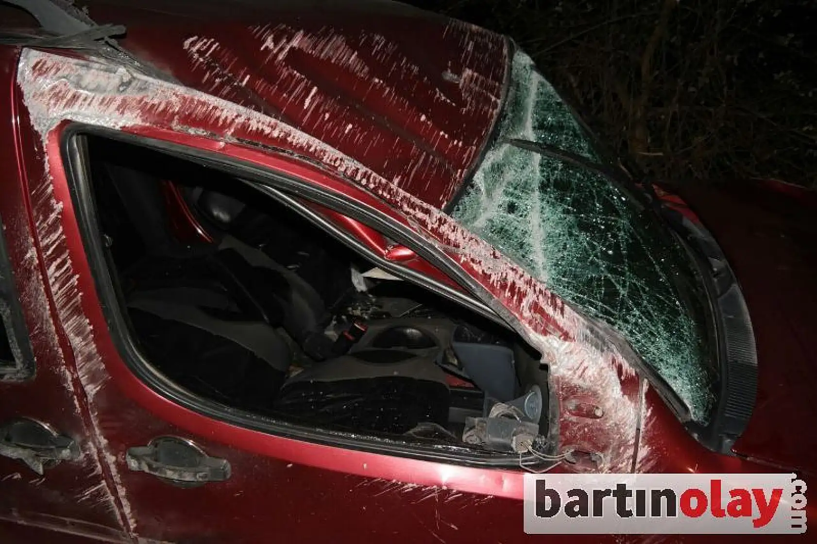 Araç takla attı, 3 yaralı