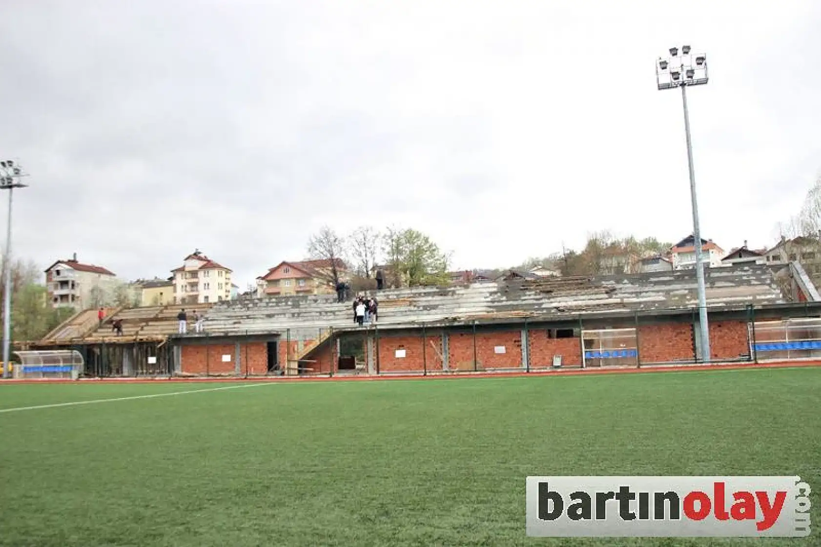 Kozcağız stadı Tribün inşaatı
