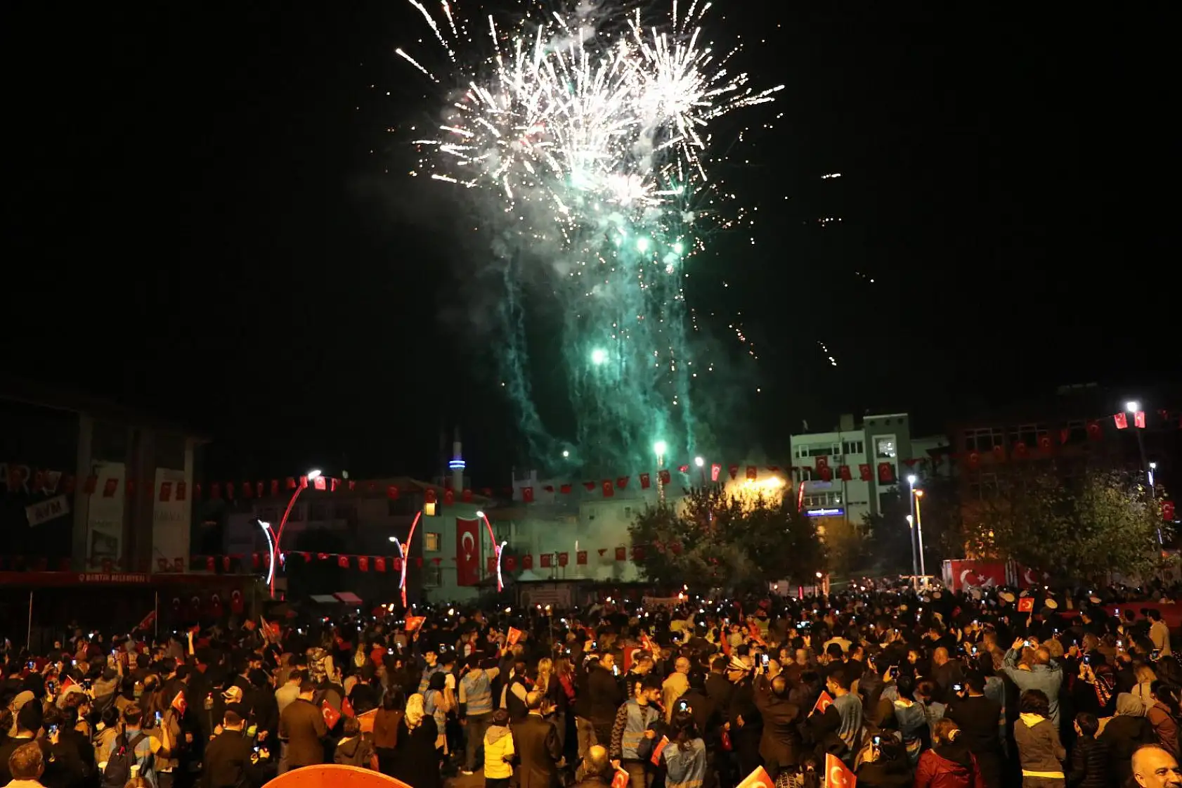 Bartın'da 29 Ekim Fener Alayı Coşkusu
