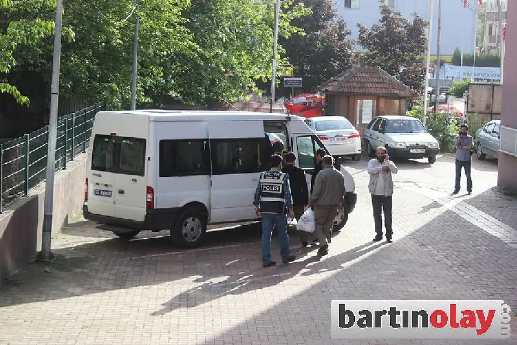 Bartın'da Gözltındaki 26 kişi adliyeye sevk edildi