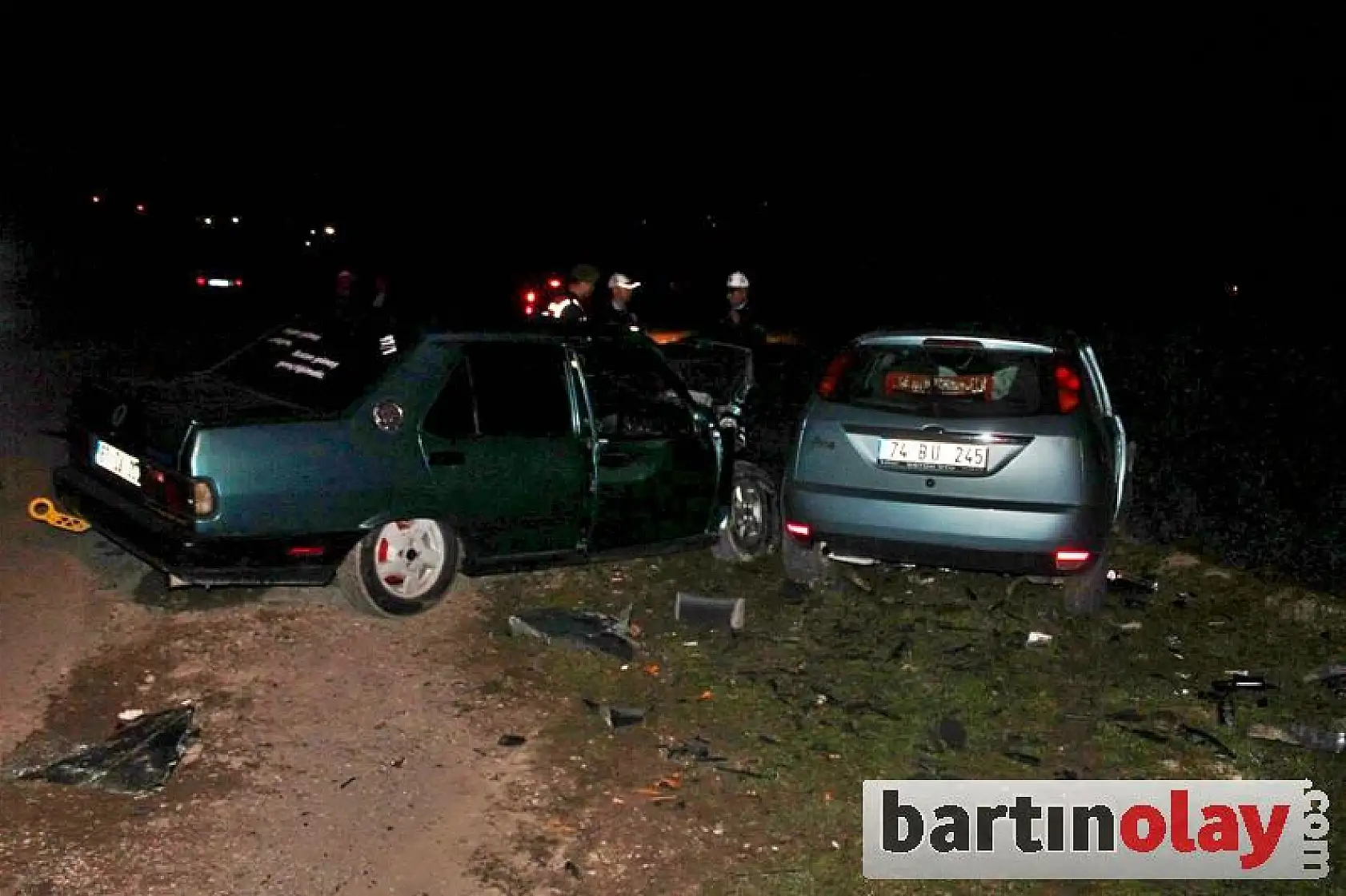 Bartın'da İki Otomobil Çarpıştı: 5 Yaralı