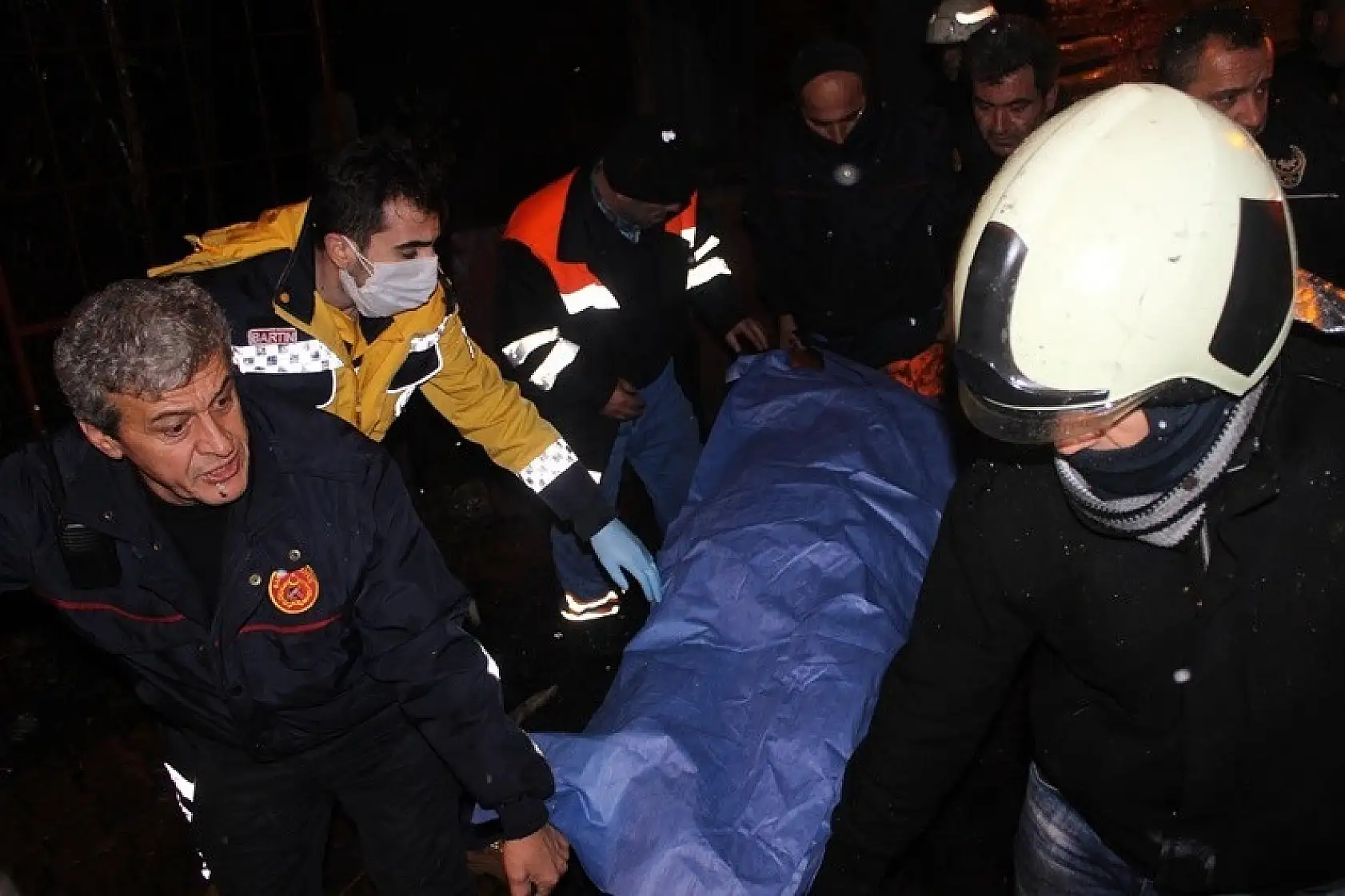 Bartın'da yangın dehşeti, 1 kadın öldü