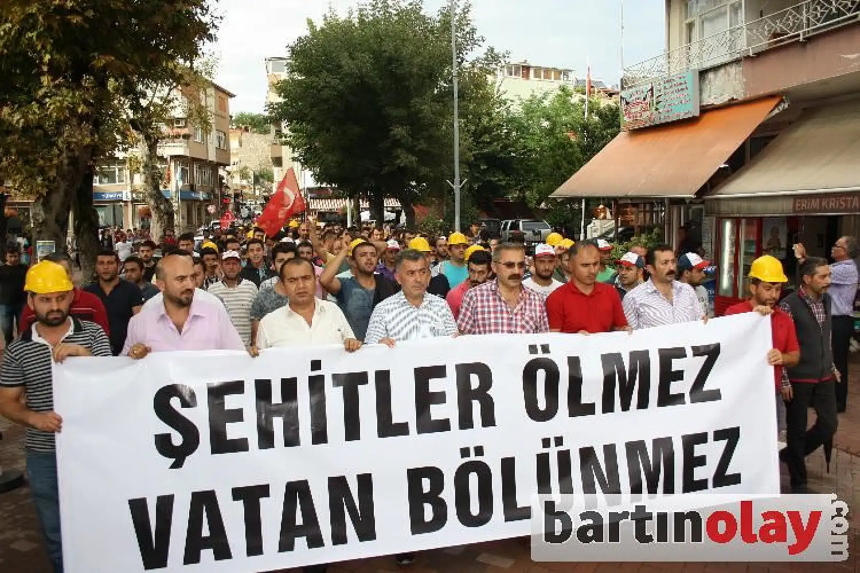 Amasra Şehitler için yürüdü