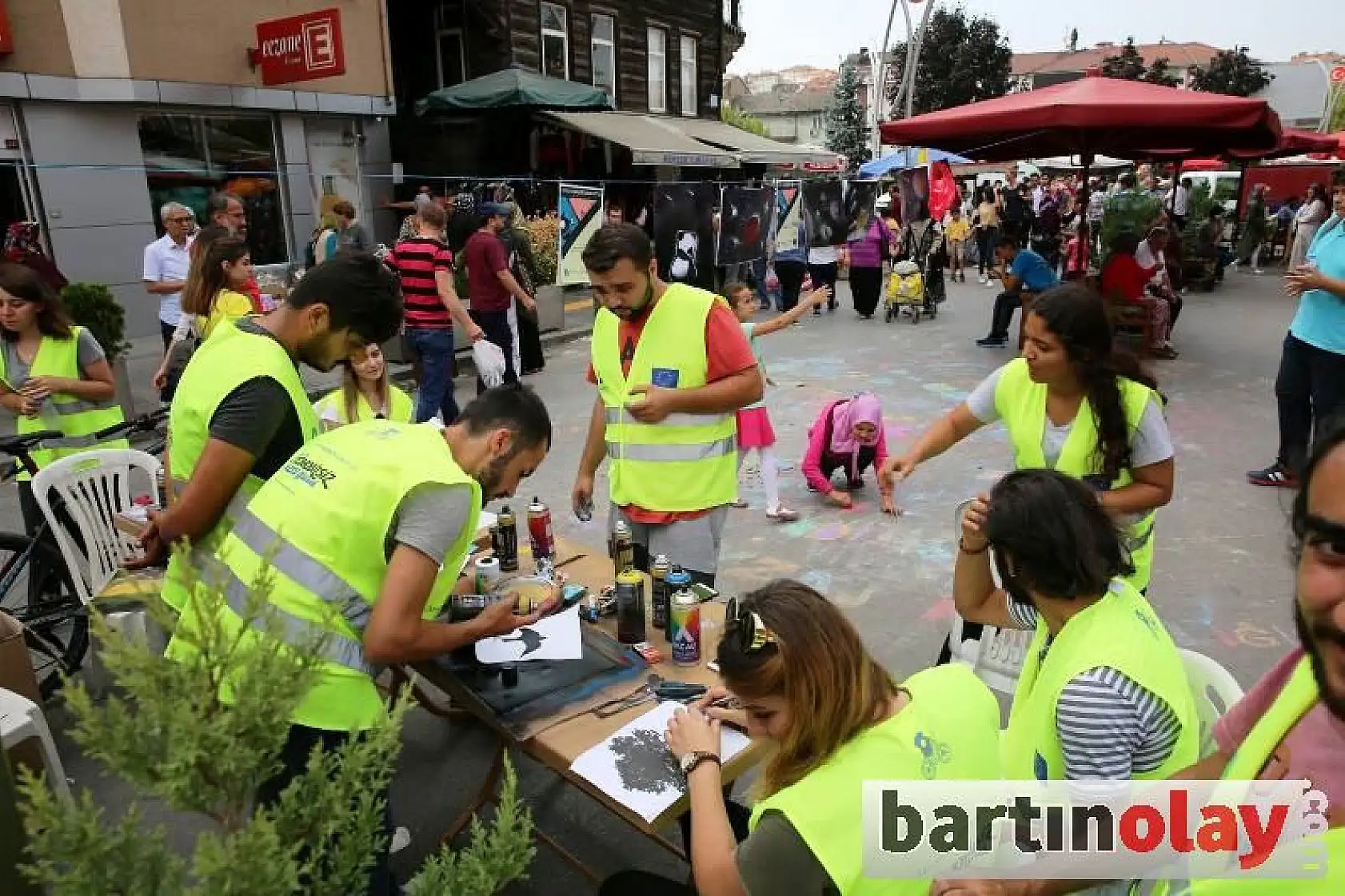 Galla pazarı önü trafiğe kapatıldı, işte nedeni!