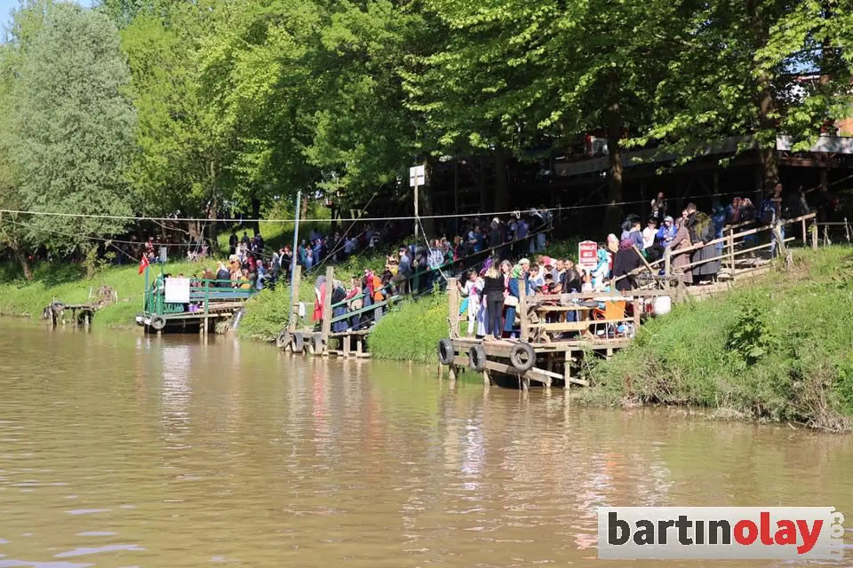 Hıdrellez coşku içinde kutlandı