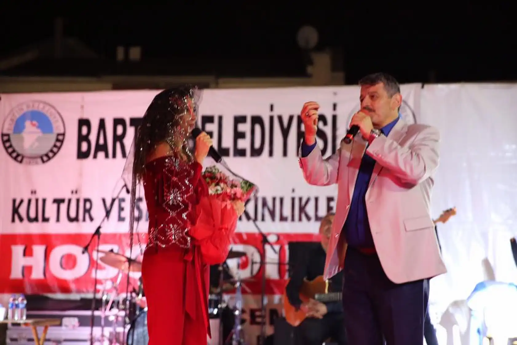 Nadide Sultan coşturdu