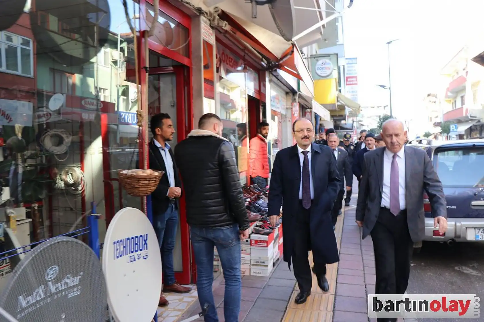 Vali Sinan Güner Kozcağız'ı gezdi