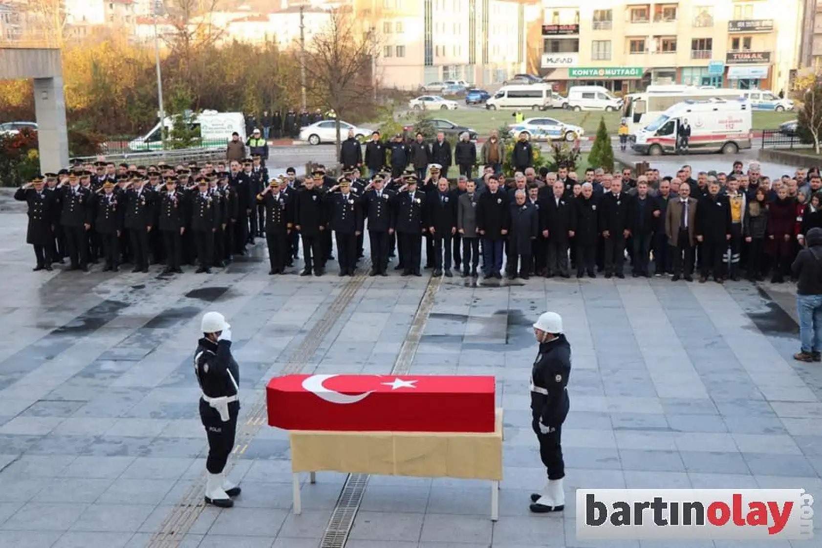 Vali Yardımcısı son yolculuğuna uğurlandı