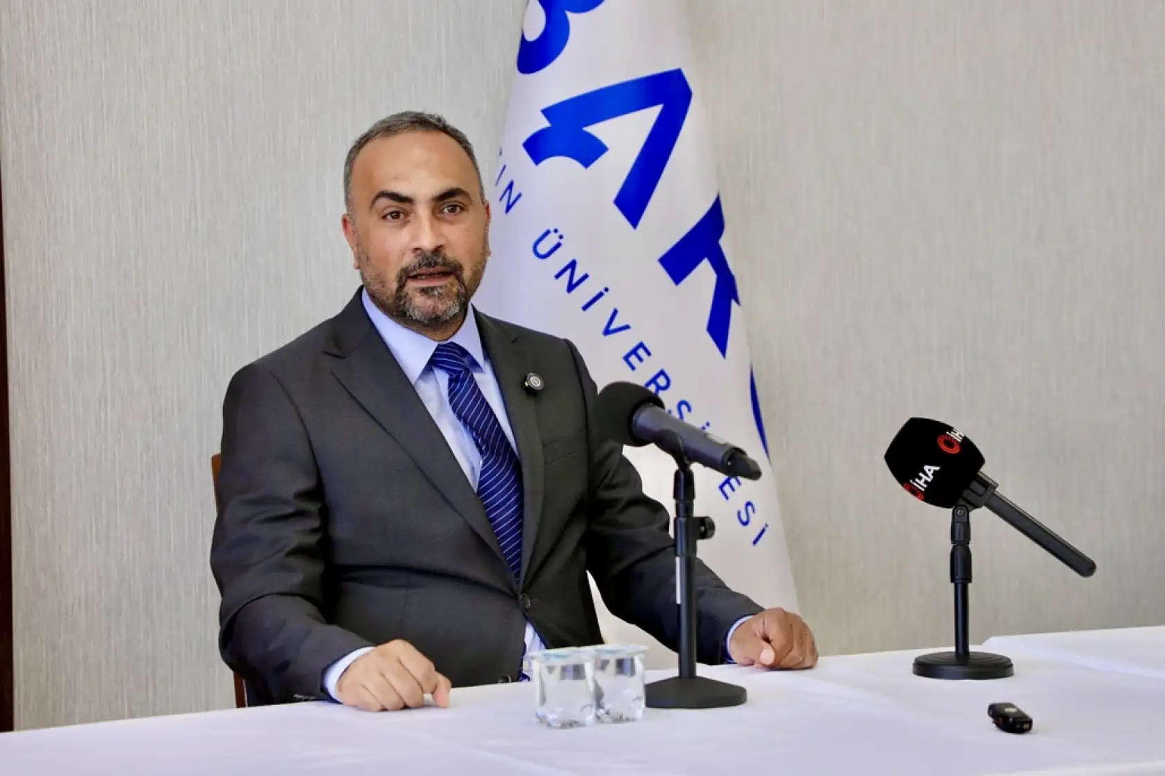 Rektör üç prensibini açıkladı
