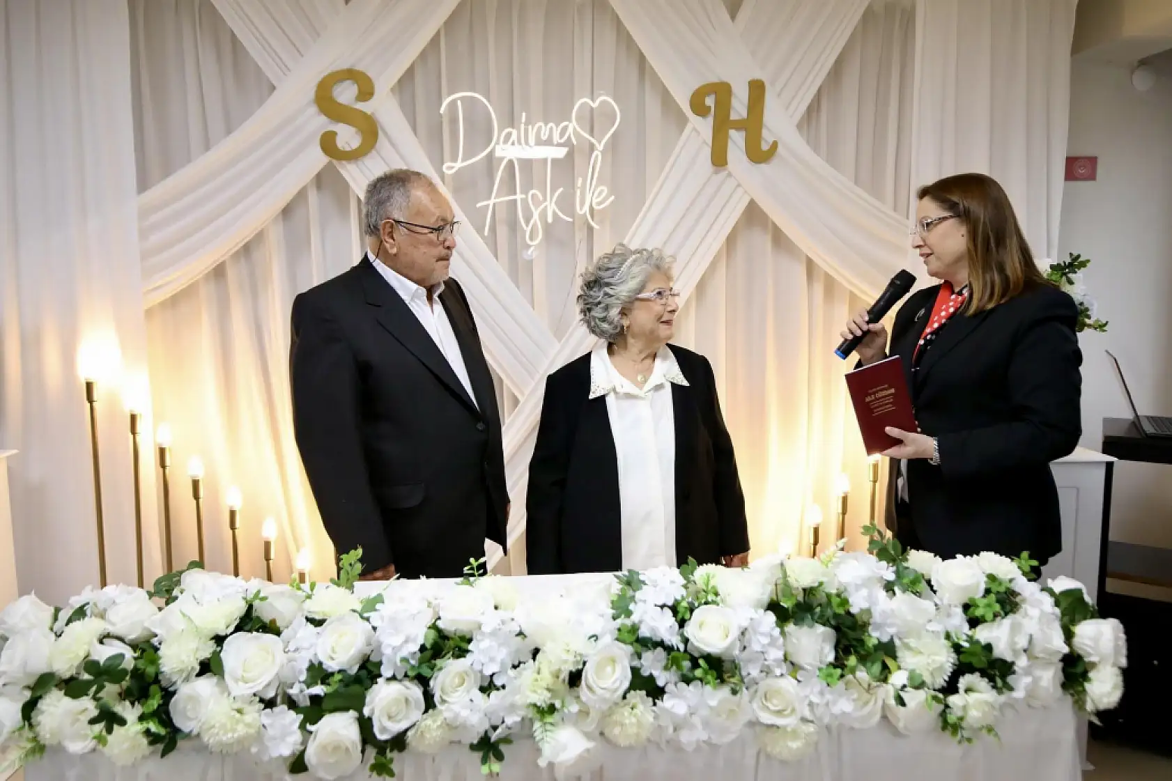 Huzurevinde tanışıp evlendiler