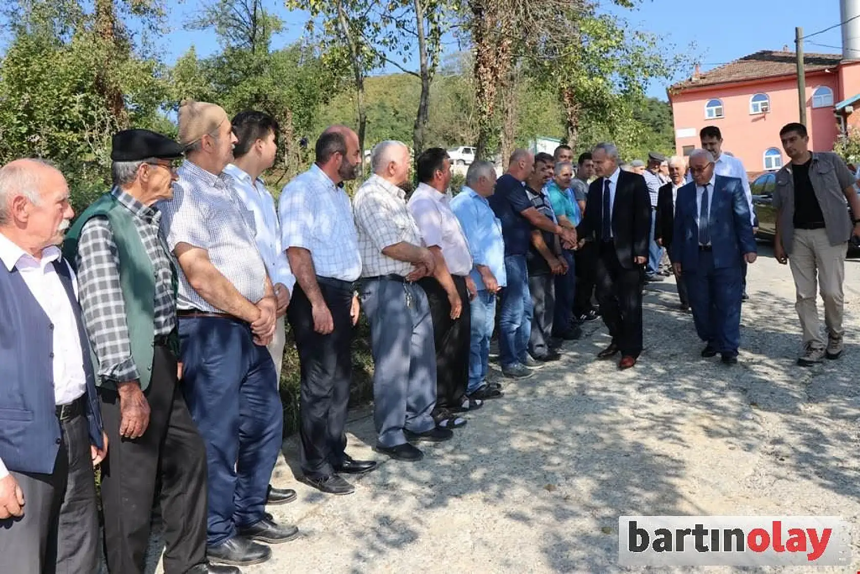 Hasanefendi'de Köy Konağının Açılışı Yapıldı