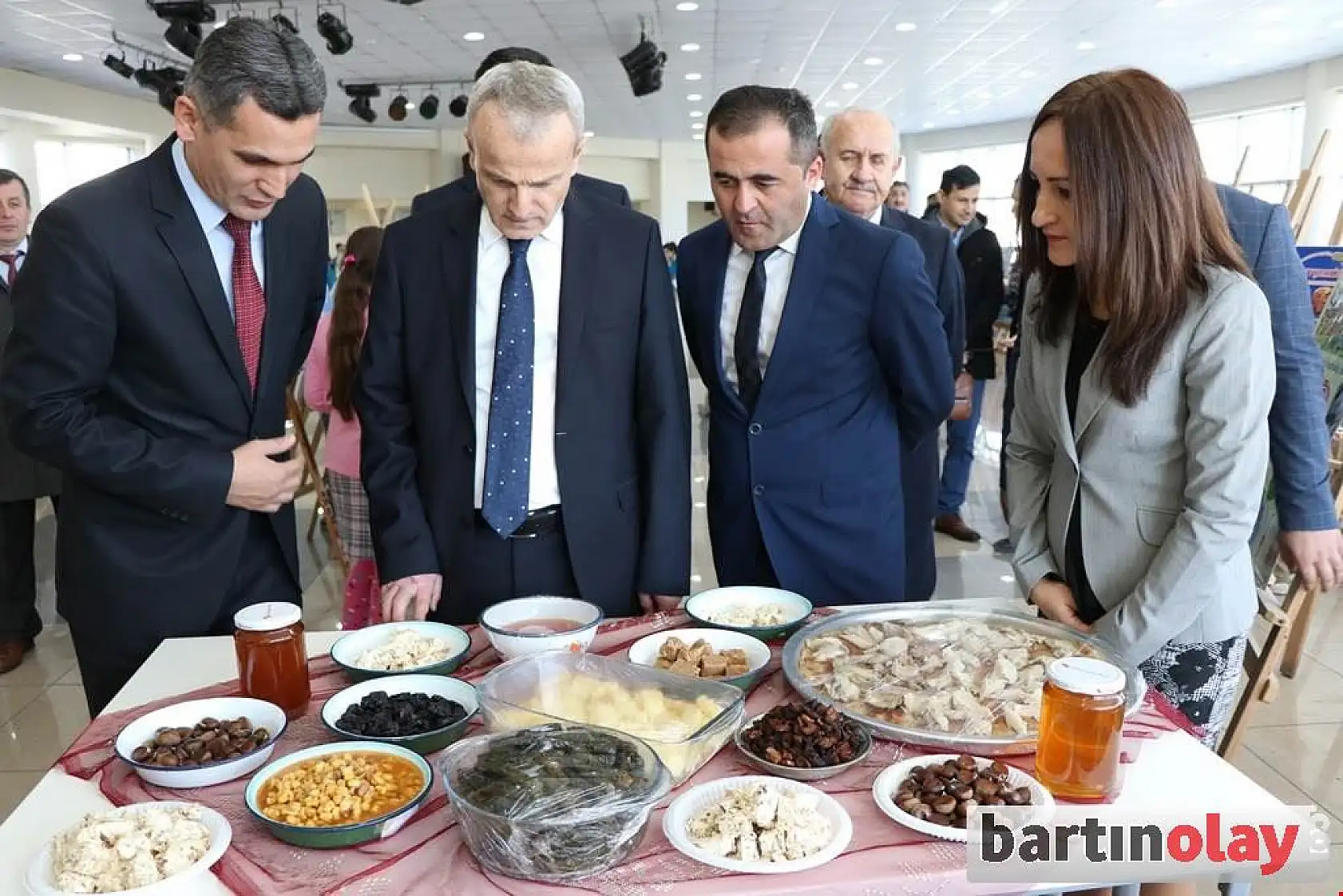 Kozcağız'da 81 İl'iz Hepimiz Biriz sergisi