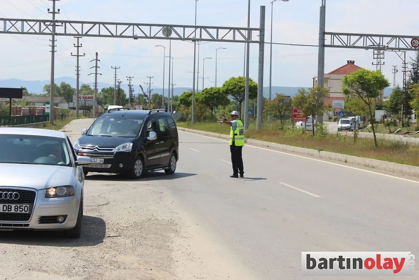 Polis ve jandarmadan ortak uygulama
