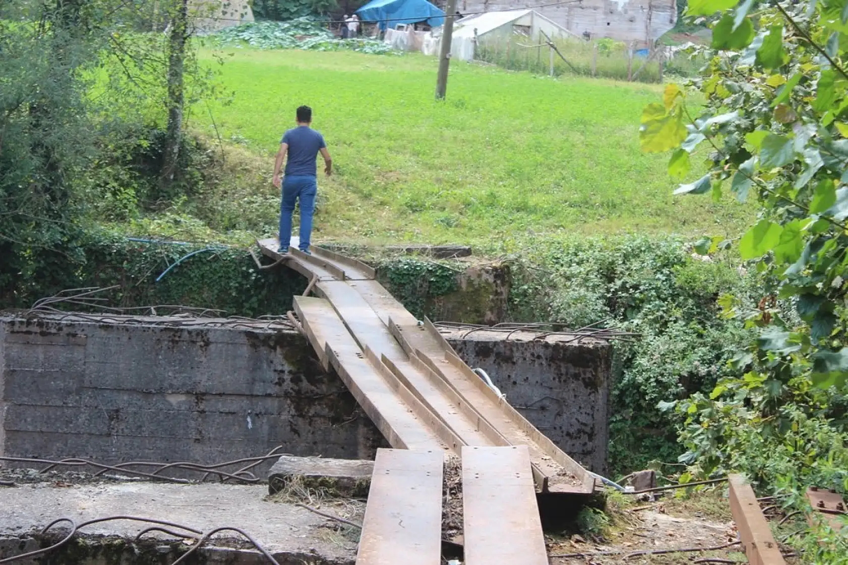 Sırat köprüsünde can pazarı