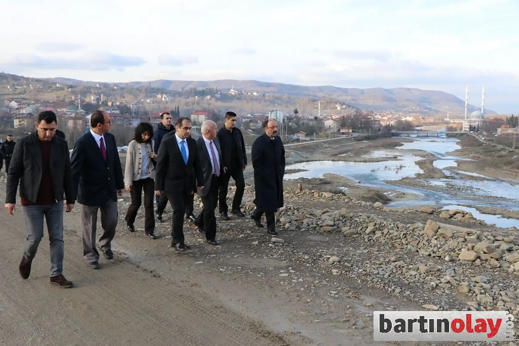Vali Sinan Güner Kozcağız'ı gezdi