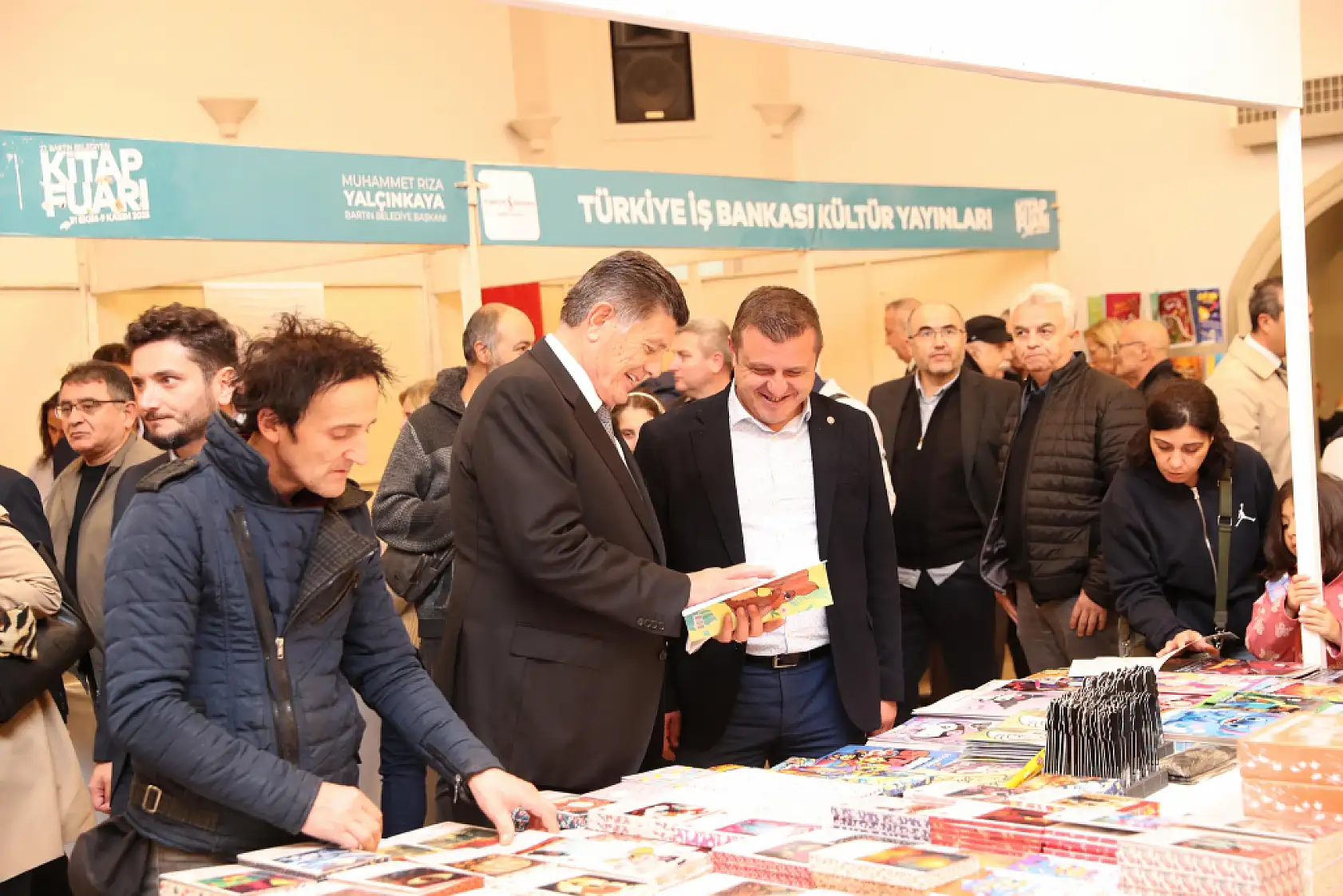 Kitap Fuarı kapılarını açtı