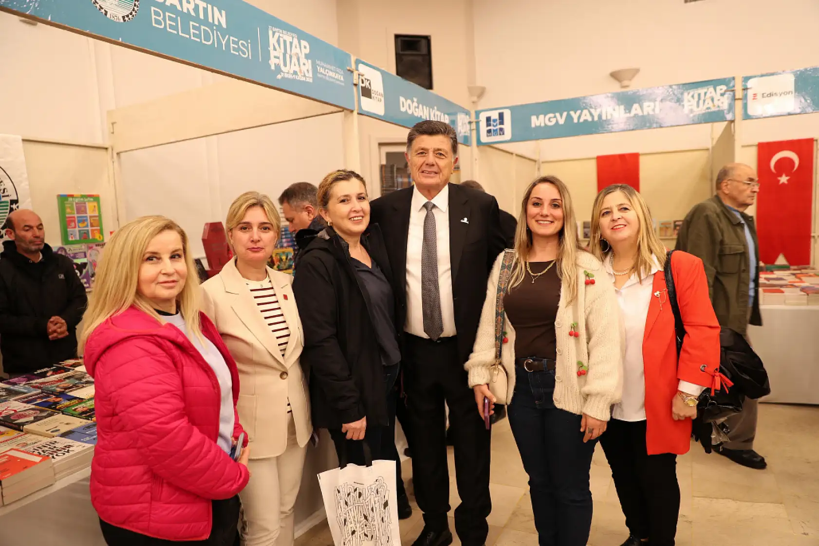 Kitap Fuarı kapılarını açtı