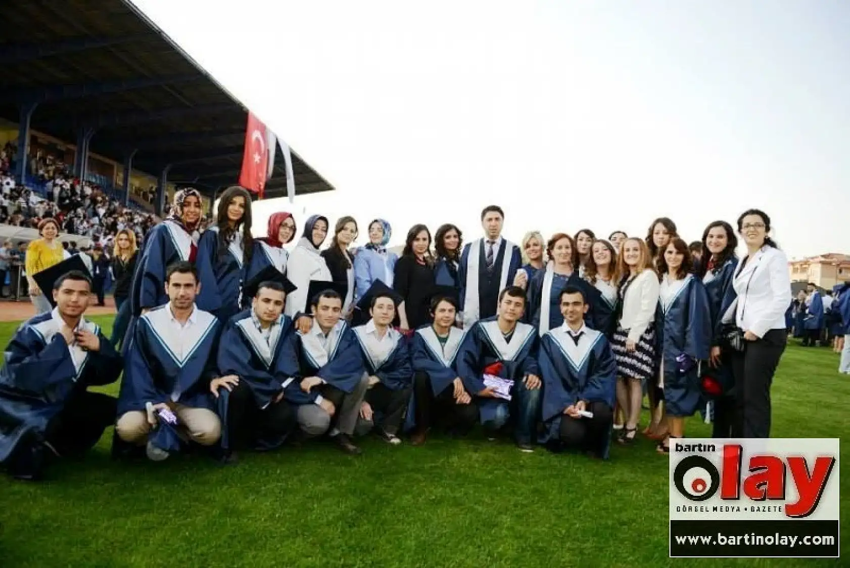 BÜ'DE MEZUNİYET HEYECANI