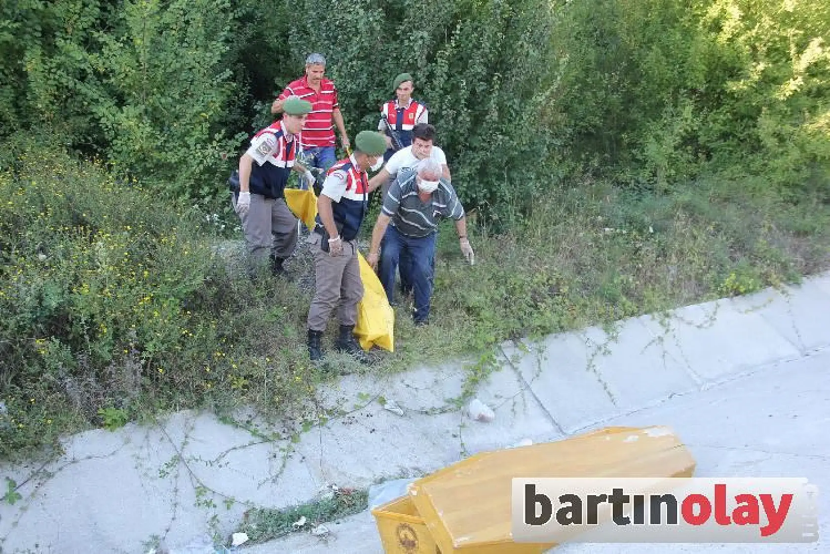 Ormanlık alanda ceset bulundu