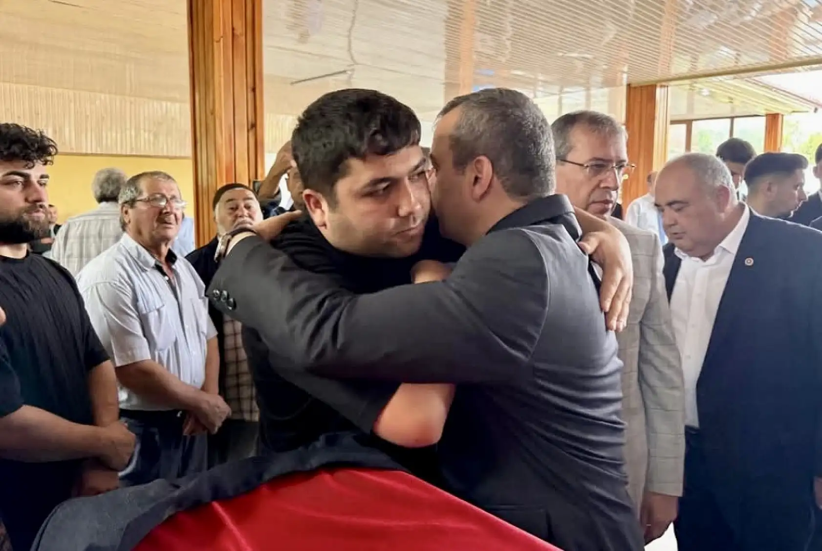 Maden şehidimiz son yolculuğuna uğurlandı