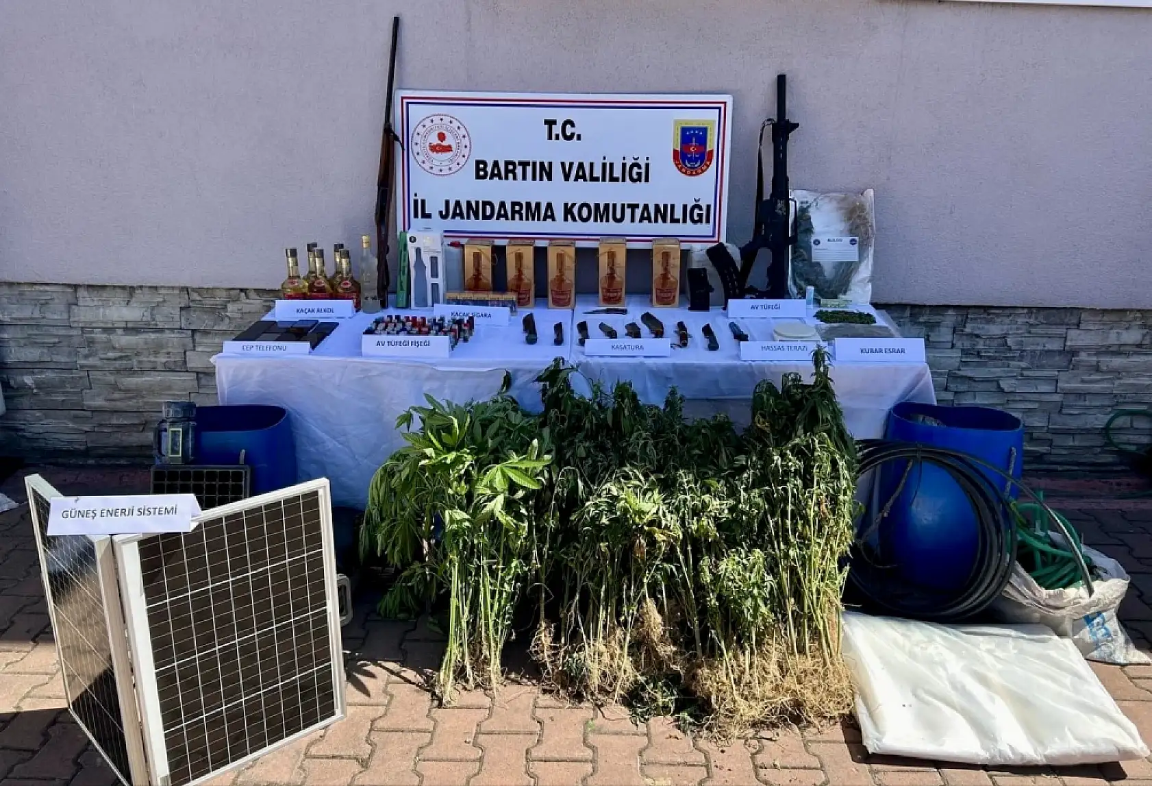 Belirlenen adrese baskın