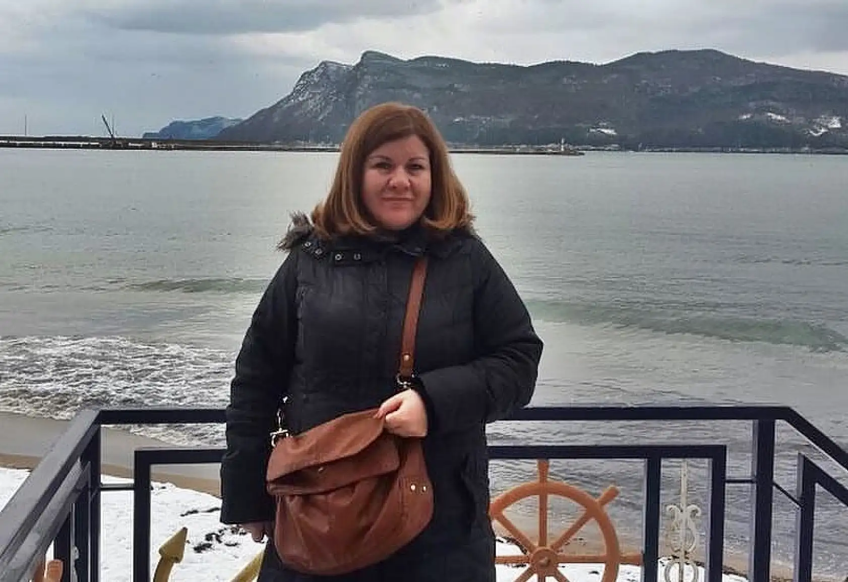 Yolcu otobüsü devrildi, 2 ölü