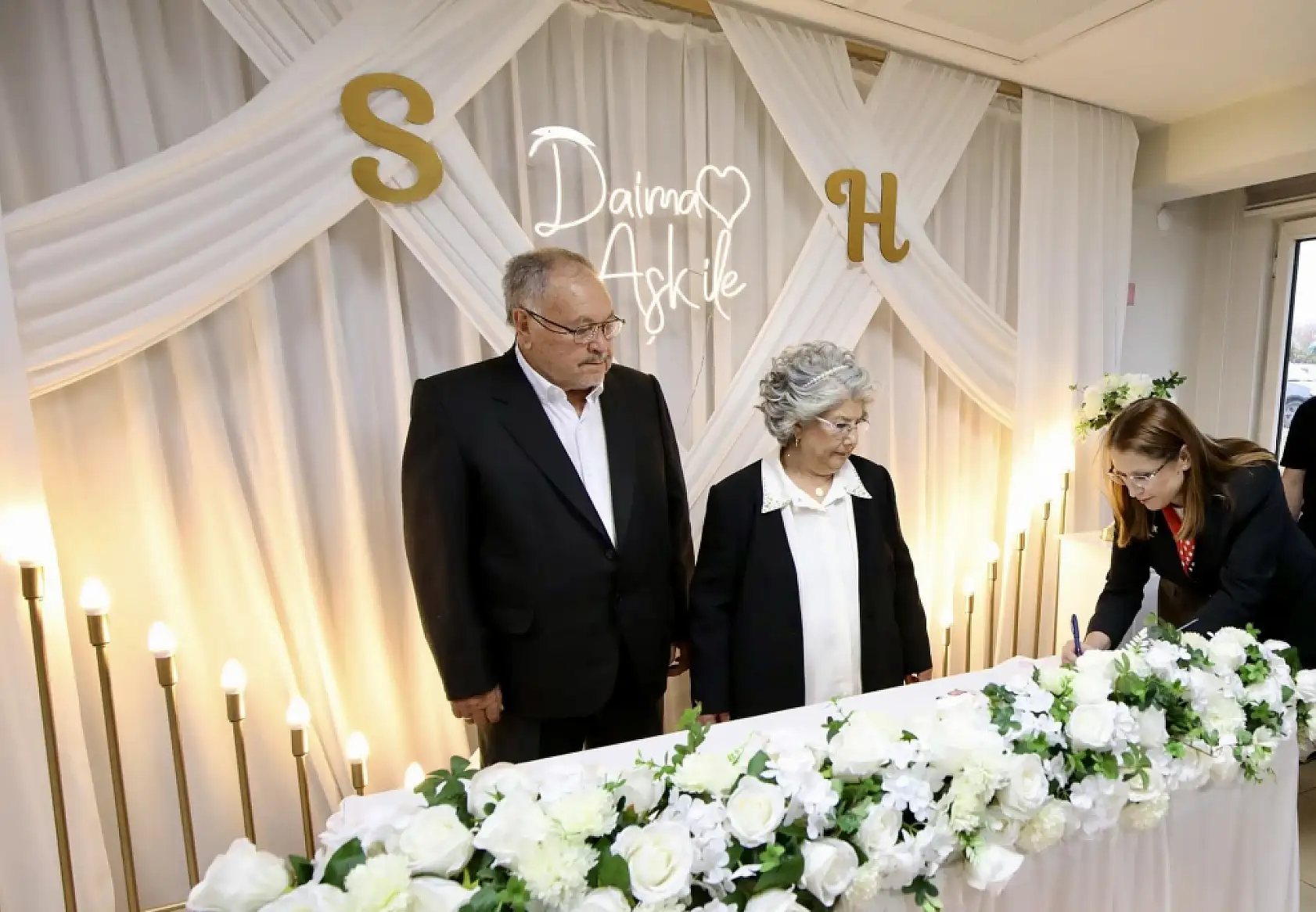 Huzurevinde tanışıp evlendiler