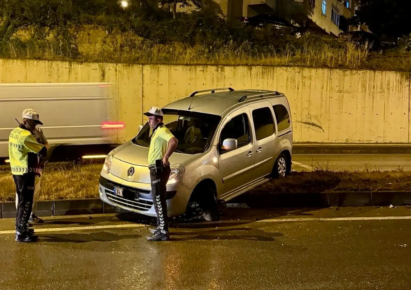 Aynı noktada benzer kaza