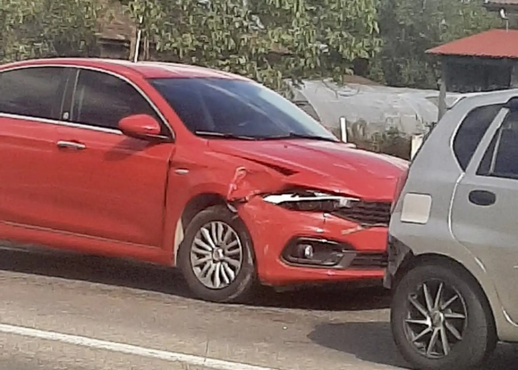 Kurtköy kavşakta kaza