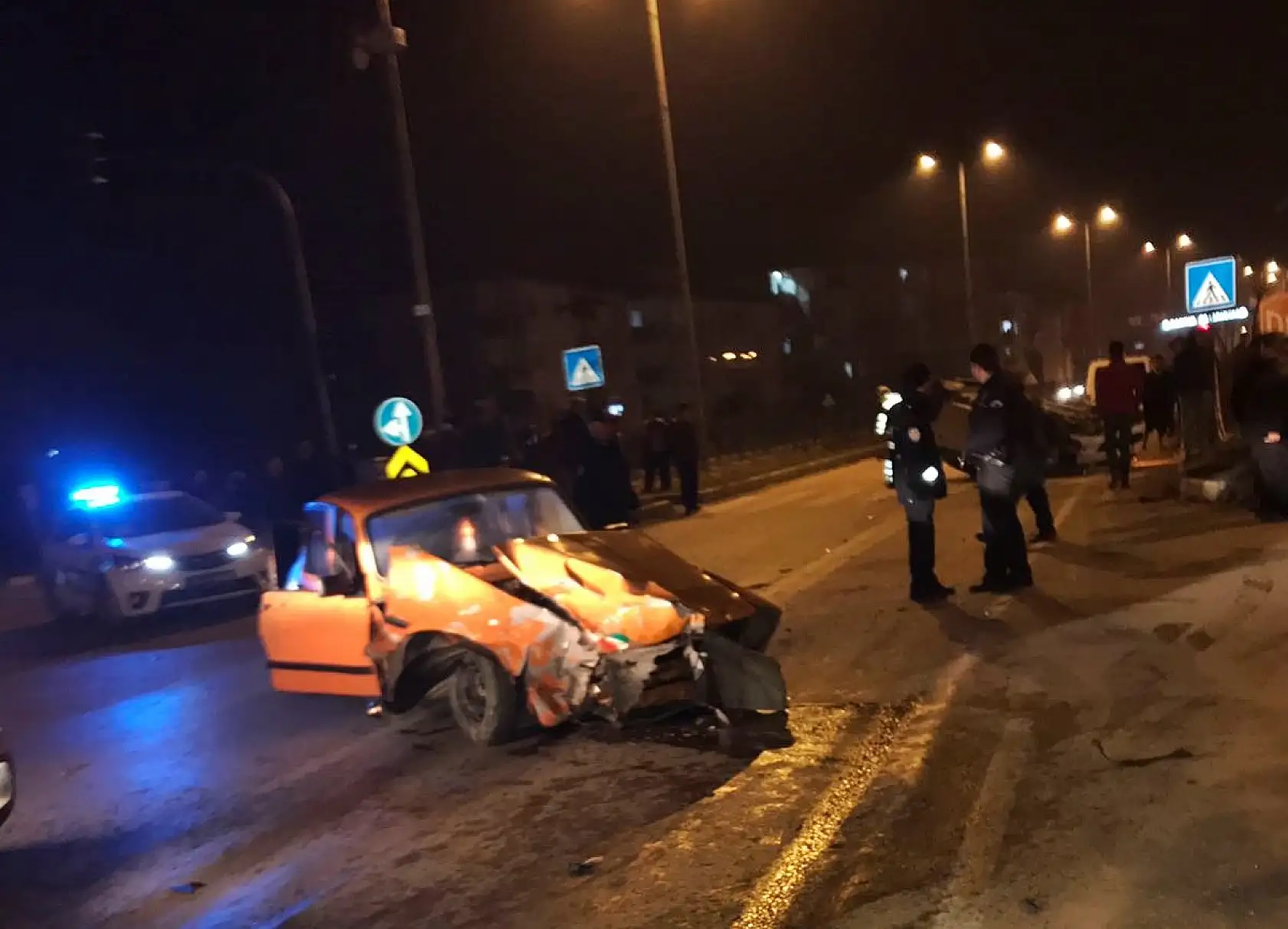 Valilik konutu kavşağında kaza