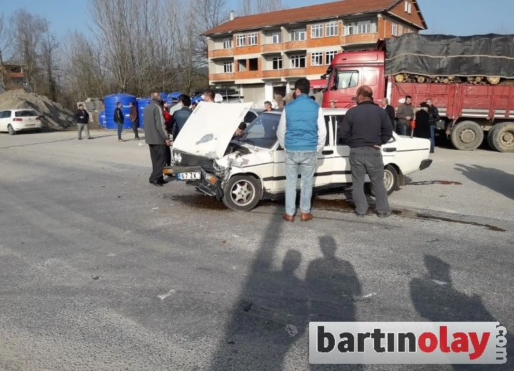 Bu kavşakta sürekli kaza oluyor